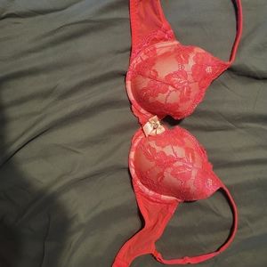 32D Victoria's Secret Bra
